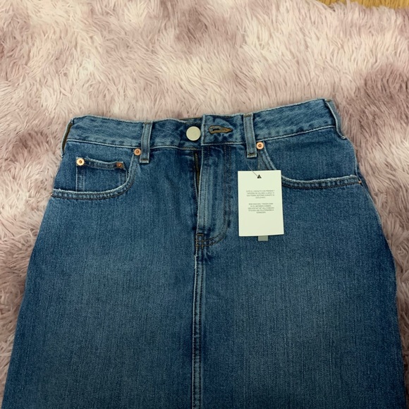 Mini skirt - Picture 2 of 6